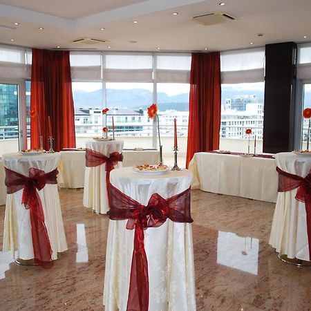 Aparthotel Premier Podgorica Étterem fotó