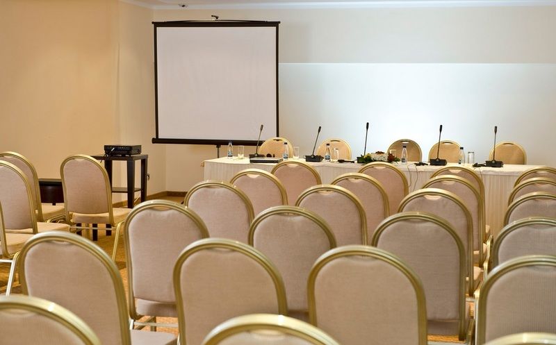 Aparthotel Premier Podgorica Üzleti fotó